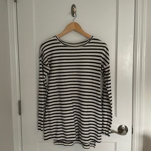 Liz Lange Maternity Tunic Size XS